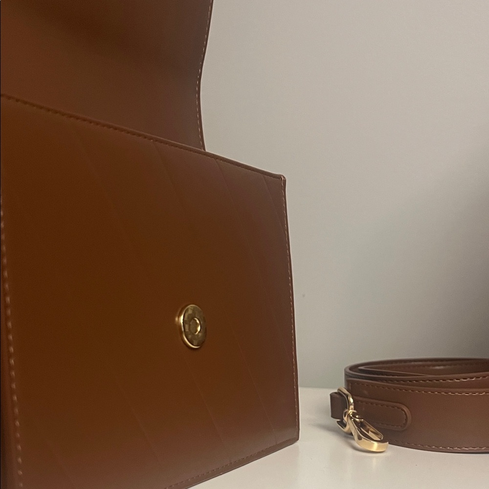 JW PEI Brown Shoulder Bag + Dustbag - Picture 7 of 9
